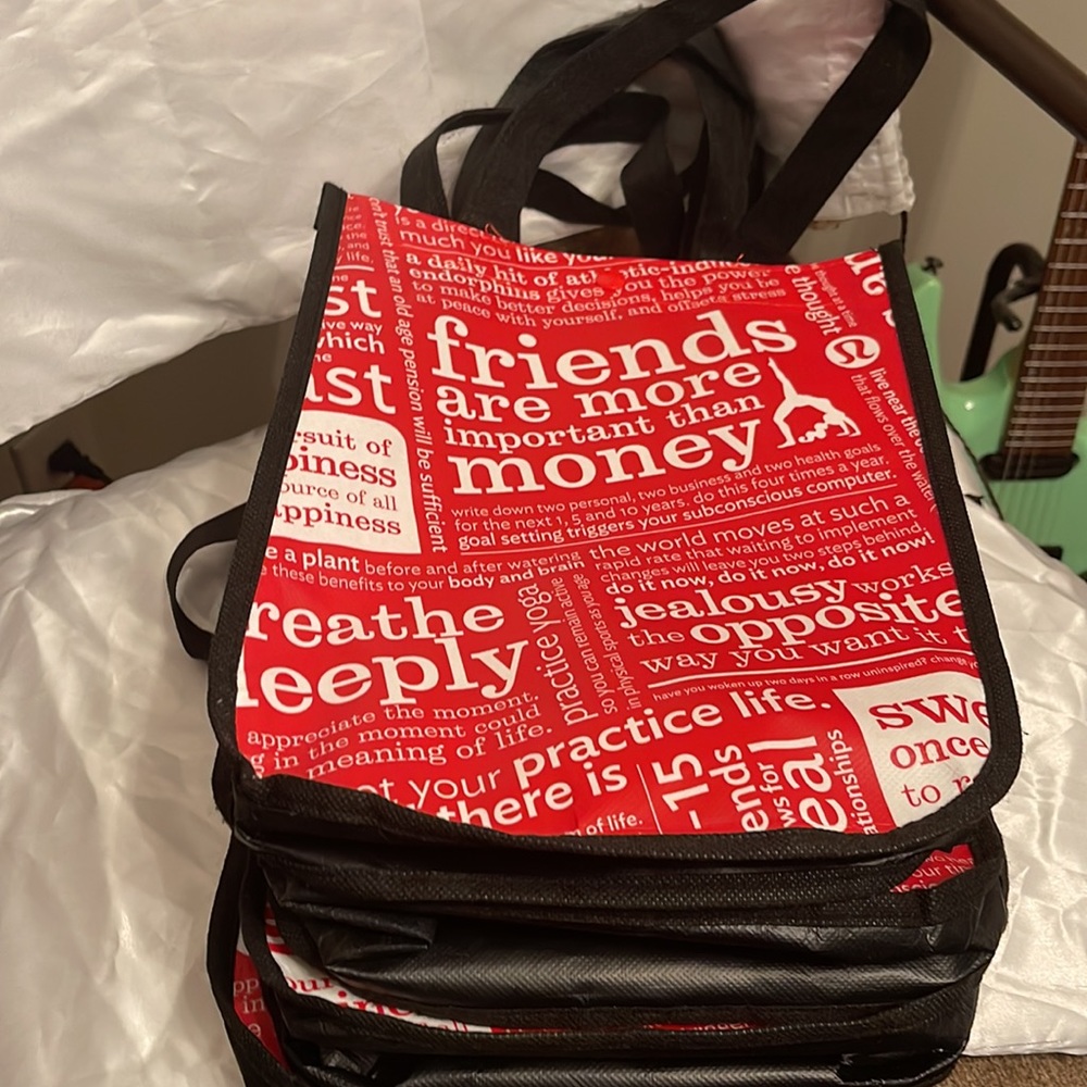 Lululemon bags